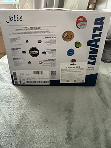 Lavazza Капсульная kофемашина (3 фото из 3)