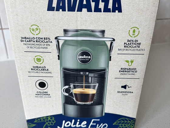 Кофемашина Lavazza A Modo MioJolie Evo