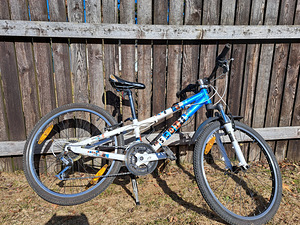 Tüdrukute jalgratas Scott Contessa JR 24 tolli (6 foto / 7)