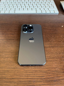 iPhone 15 Pro 512 GB (1 фото из 6)