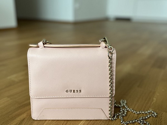 Guess kott, roosa kott