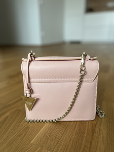 Guess kott, розовая сумка (2 фото из 3)