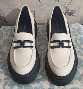 Naiste paksutallaga loafersid (3 foto / 6)