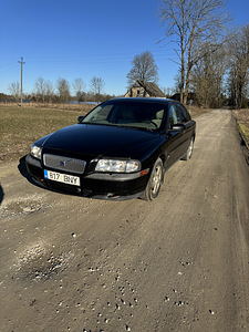 Volvo S80 2.4d 120kw (1 foto / 8)