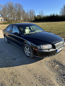 Volvo S80 2.4d 120kw (3 foto / 8)