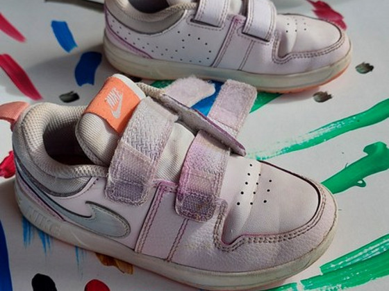 Кроссовки Nike 28