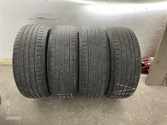 205/55R16 Vredestein