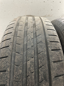 205/55R16 Vredestein (2 фото из 3)