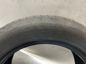 205/55R16 Vredestein (3 фото из 3)