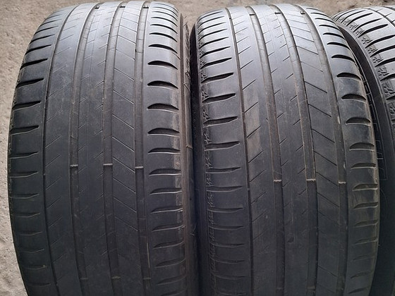 255/55/R18 Michelin Latitude Sport 3 suverehvid 4.5mm