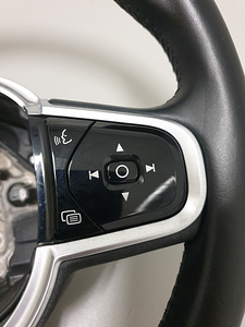 VOLVO NAHKROOL. XC90 II, XC60 II, S90, V90, S60 III, V 60 II (4 foto / 10)