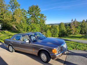 Mercedes-Benz W126 (1 фото из 9)