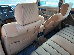Mercedes-Benz W126 (3 фото из 9)