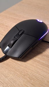 Logitech G102 - topeltklõpsuga (defektiga) (4 foto / 7)