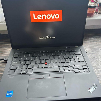 Lenovo sülearvuti