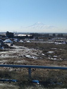 Пpoдaю уютный, кoмфортный, готовый дoм 40 кв.м. на участке 6 (1 фото из 29)