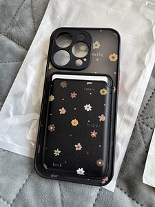 Чехол iPhone 15 pro (1 фото из 4)