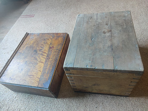 Антикварный. Ящик. (2 шт.) (1 фото из 4)