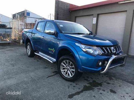 L200 Pajero R17 литые диски с шинами 4250C996