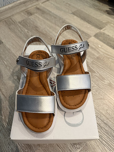 Guess р.30 (1 фото из 2)