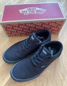 Meeste ketsid VANS DOHENY. Suurus 39 (US 7, UK 6) (2 foto / 5)