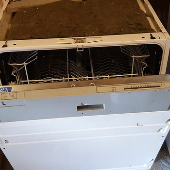 Посудомойка ZANUSSI