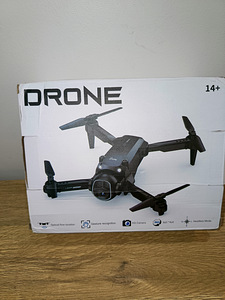 Drone (5 foto / 9)