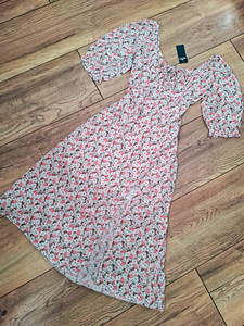 Новое цветочное платье с разрезом Hollister (S) (3 фото из 6)