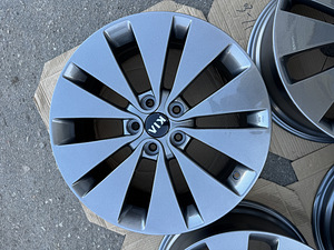 18" оригинальные диски Kia 5x114,3 (4 фото из 9)