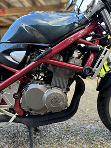 Suzuki GSF 400 Bandit 1993 (3 фото из 5)