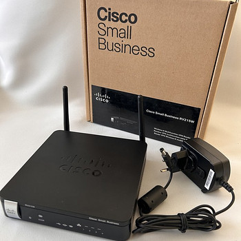 Cisco RV215W Wireless-N VPN ruuter (ruuter)