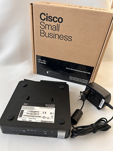 Cisco RV215W Wireless-N VPN Router (роутер) (2 фото из 4)