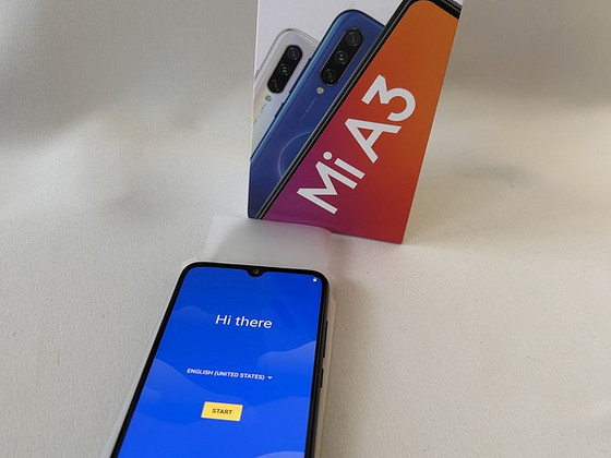 Xiaomi Mi A3, 4/128GB, 6.088" AMOLED HD+, Snapdragon 665