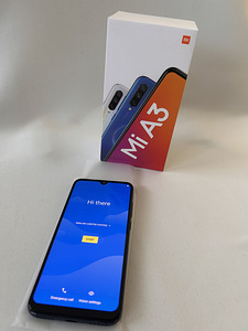 Xiaomi Mi A3, 4/128GB, 6.088" AMOLED HD+ , Snapdragon 665, Ч (1 фото из 5)