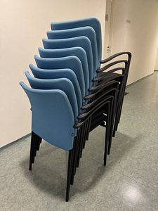 Kontorimööbel (2+2 lauda, 2 kappi + 8 kontoritooli) (7 foto / 9)