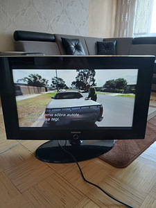 Samsung teler, 32 (1 foto / 4)