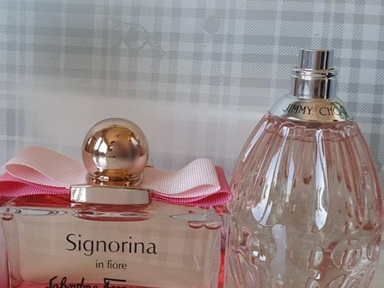 Ароматы Ferragamo Signorina, Jimmy Choo