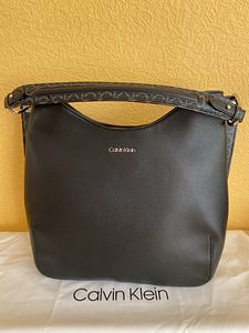 Сумка Calvin Klein (1 фото из 7)
