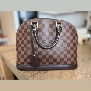 Оригинальная Louis Vuitton Alma PM