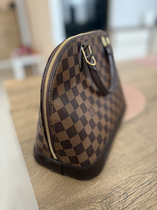 Original Louis Vuitton Alma PM (5 foto / 5)