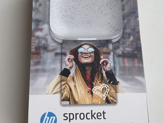 HP Sprocket , White Luna