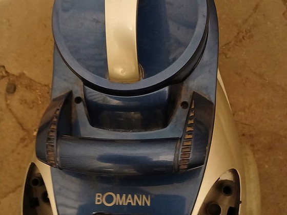 Tolmuimeja - Bomann saksa