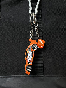 Брелки Hotwheels Keychains (7 фото из 10)