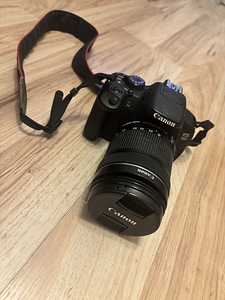 Canon EOS 700d (1 foto / 4)