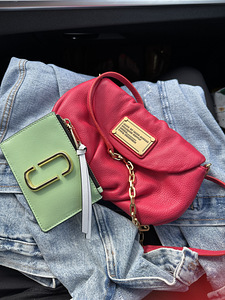 Marc Jacobs оригинальная сумка (1 фото из 3)