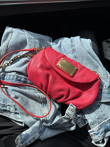 Marc Jacobs оригинальная сумка (2 фото из 3)