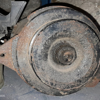 Generaator autole GAZ-21