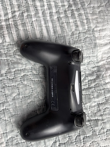 Müün PS4 (5 foto / 5)