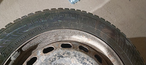 Nokian Hakkapeliitta 10, R16 215/55 (2 foto / 3)