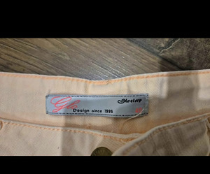 Продам новые шорты (2 фото из 2)